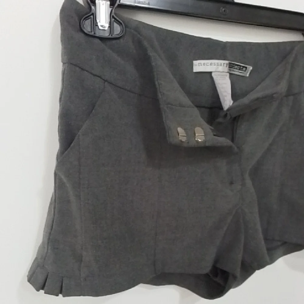 Lot of 4 Shorts Black and Gray Women's Shorts PRE-OWNED - Picture 11 of 11